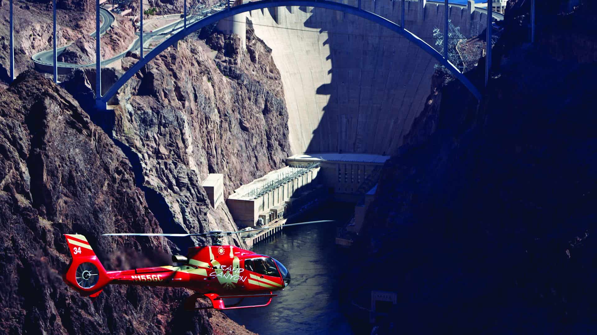 Tinggly Helicopter Ride Over the Hoover Dam - Romantic places in Las Vegas