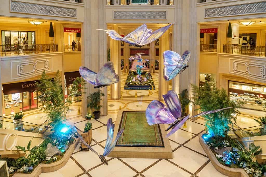 Palazzo Waterfall Atrium - Things to do in Las Vegas Strip