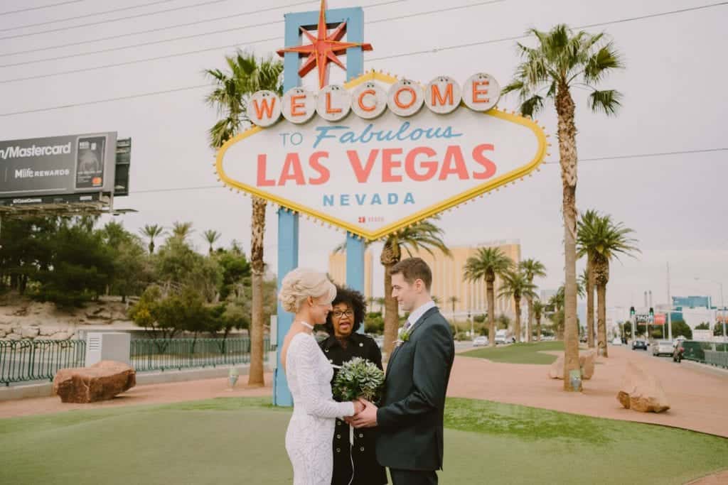 The Las Vegas Sign - Things to do on Vegas Strip