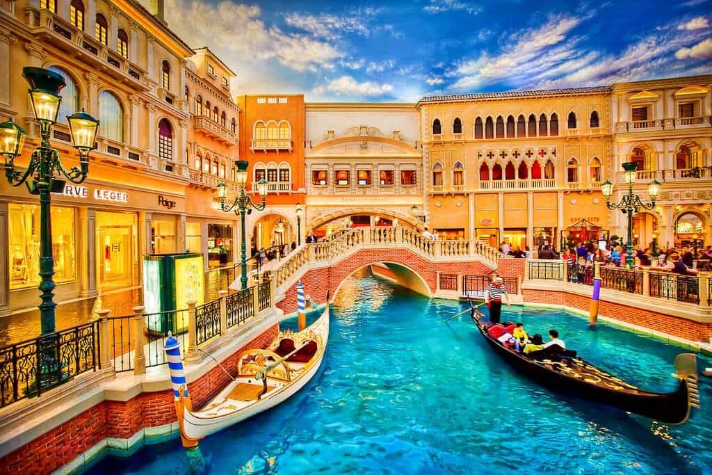 Gondola Ride at the Venetian - Things to do in Las Vegas with Kids