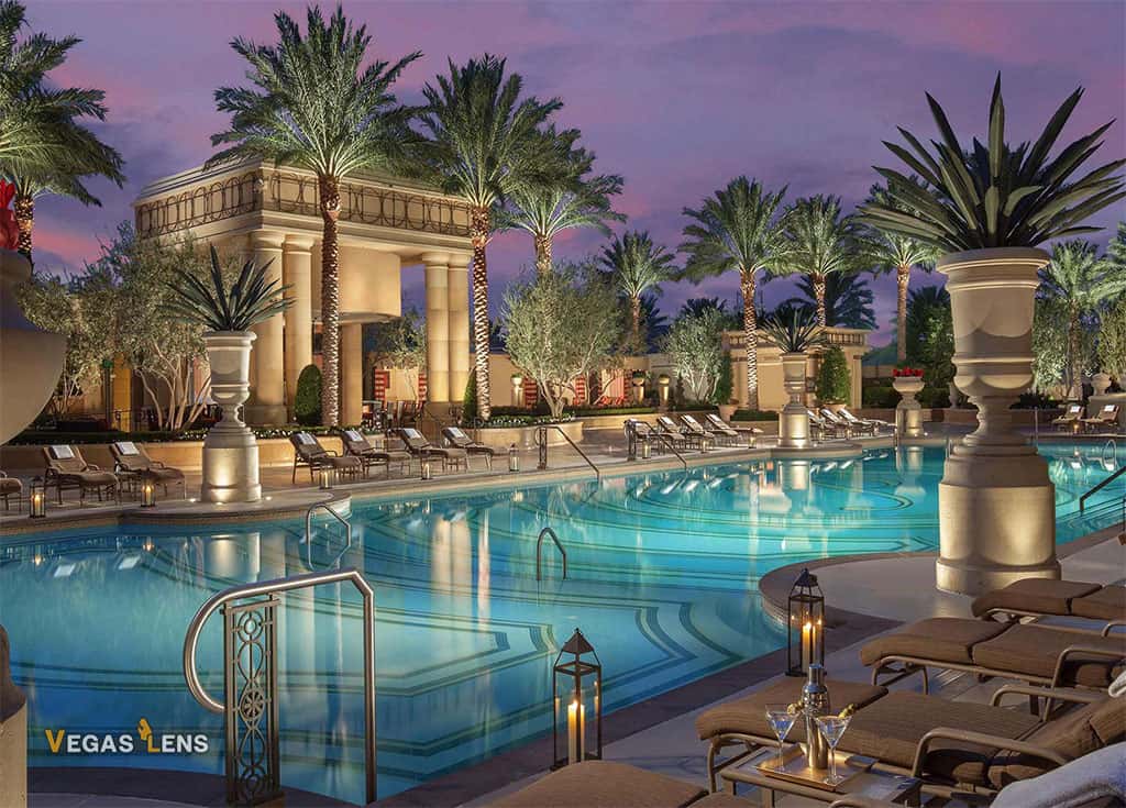 The Palazzo Las Vegas Pools - Family Pools In Las Vegas