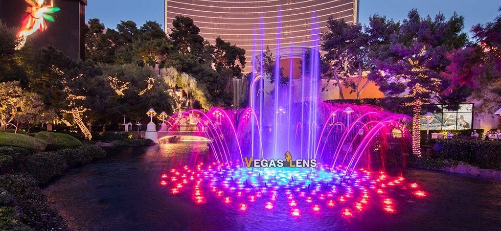 Lake of Dreams - Water show in Vegas