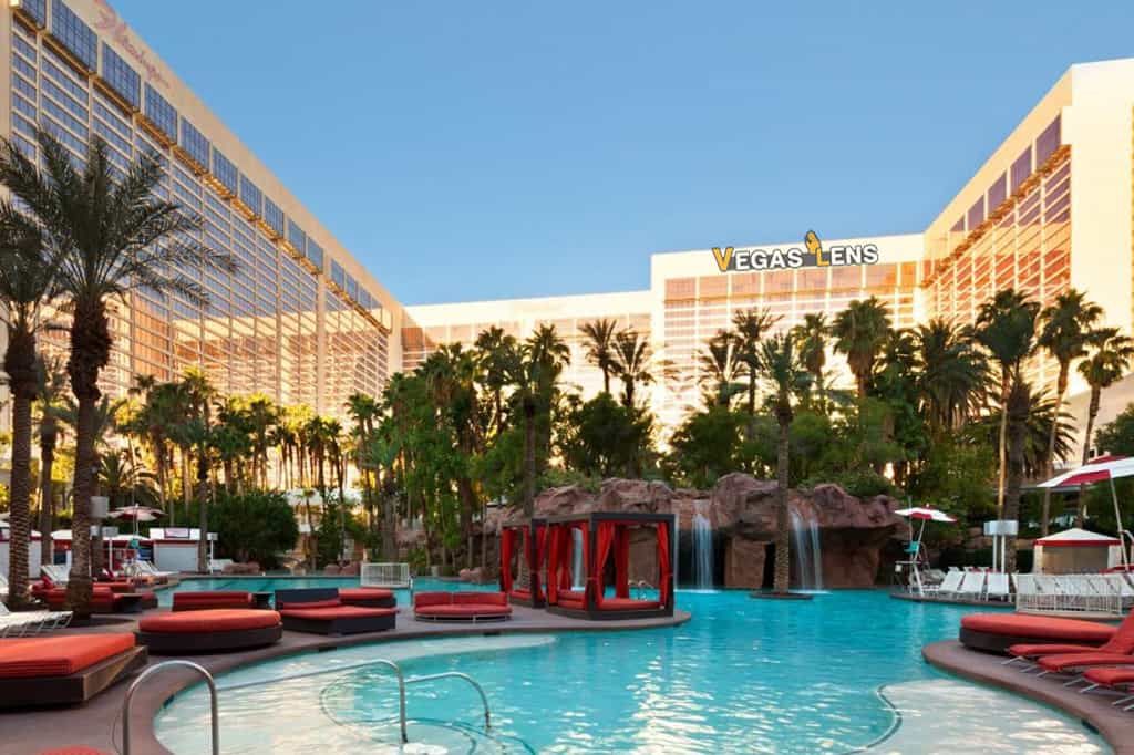 The Flamingo Hotel Go Pool - Las Vegas amusement parks